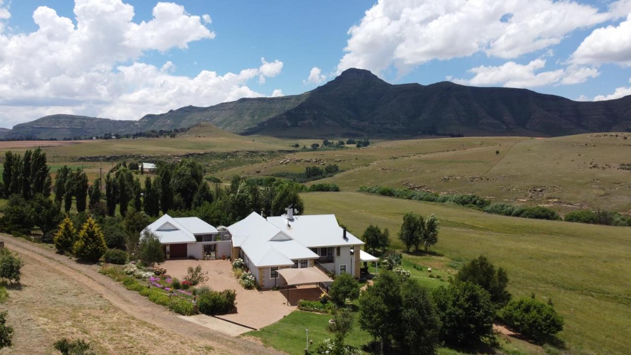 Jovali Clarens Hotel Exterior foto